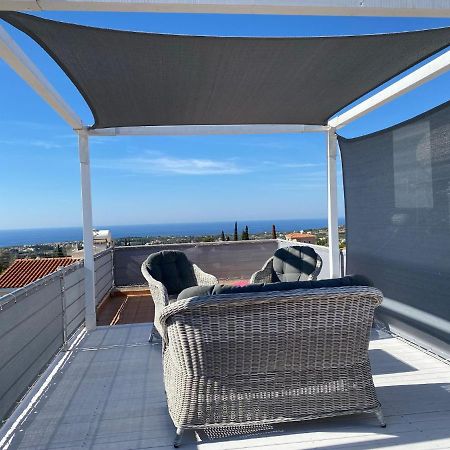 Roof Terrace & Sea View Entire Apartment Peyia Esterno foto