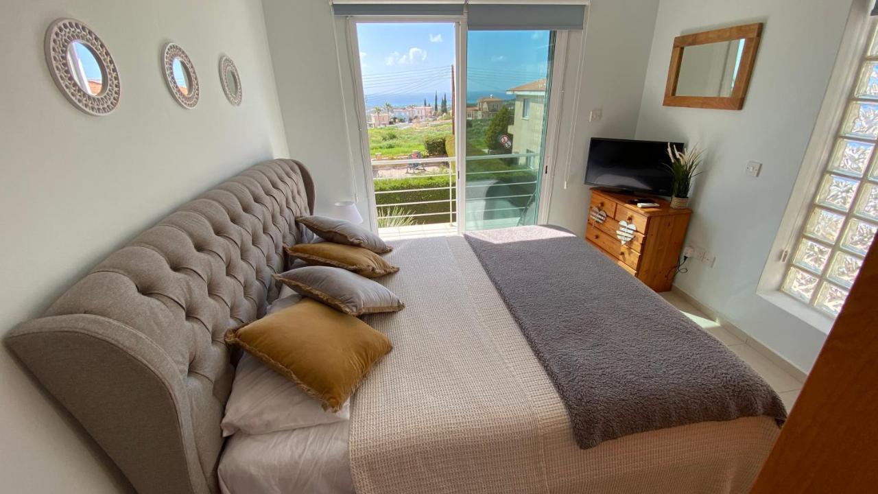 Roof Terrace & Sea View Entire Apartment Peyia Esterno foto